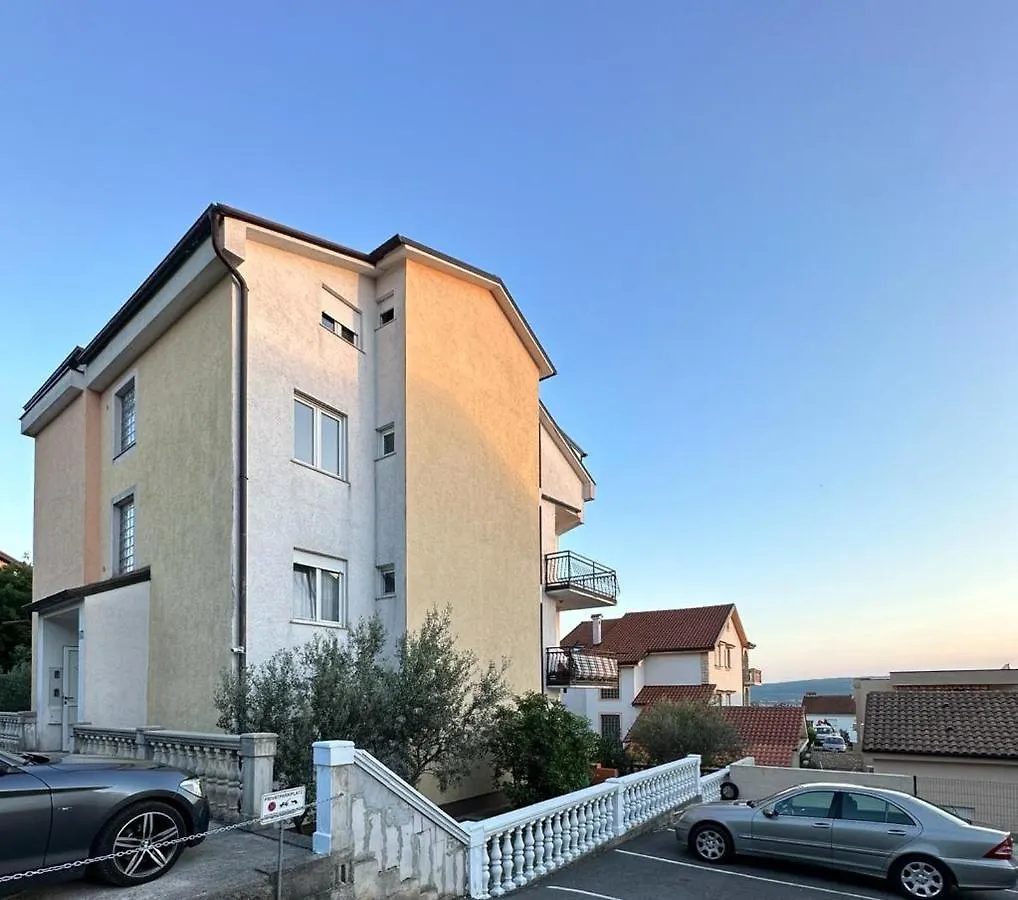 The Grey Olive Apartment Crikvenica